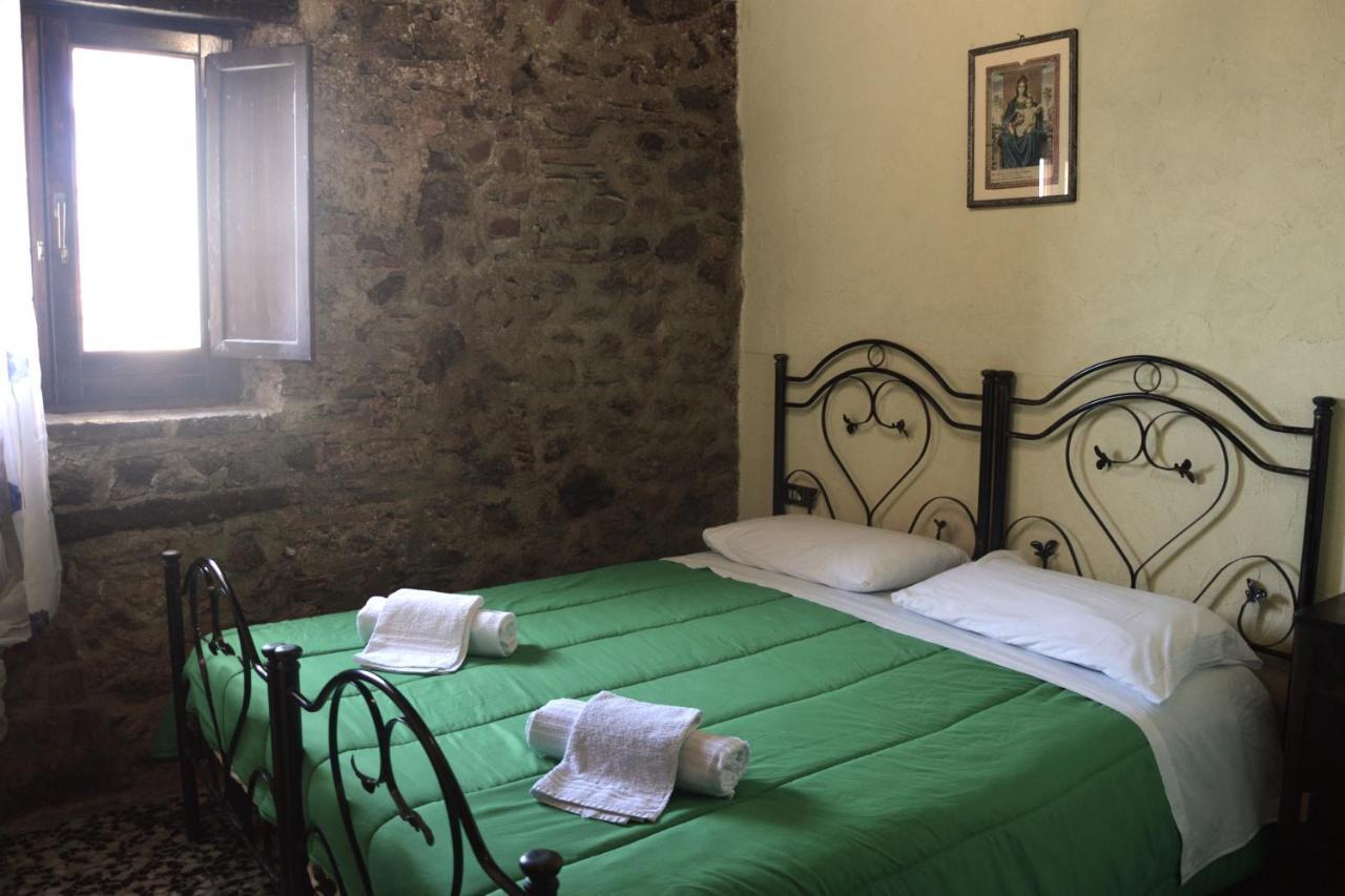 Il Castello Hotel Viggiano Eksteriør billede