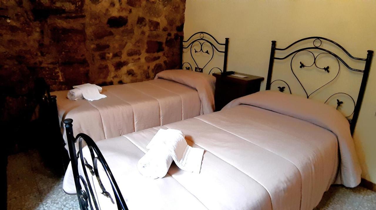 Il Castello Hotel Viggiano Eksteriør billede